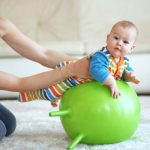 Faut-il faire de la gymnastique à mon bébé ?