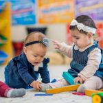 l'éducation précoce et de la socialisation pour les tout-petits