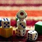 découvrez notre sélection de jeux de société familiaux, idéaux pour rassembler petits et grands autour de moments de convivialité et de fun. amusez-vous ensemble avec des jeux adaptés à tous les âges !