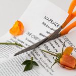 découvrez tout ce que vous devez savoir sur la pension alimentaire (alimony) : définition, modalités de calcul, impacts financiers et conseils juridiques pour naviguer dans ce domaine complexe et protéger vos droits.